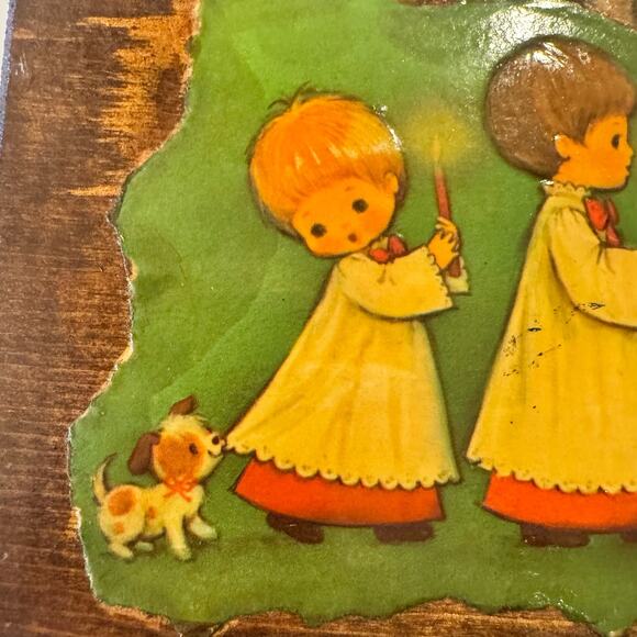 VTG Christmas Wall Hanging Plaque Decoupage Choir Alter Boy Handmade Artisan - Picture 11 of 13